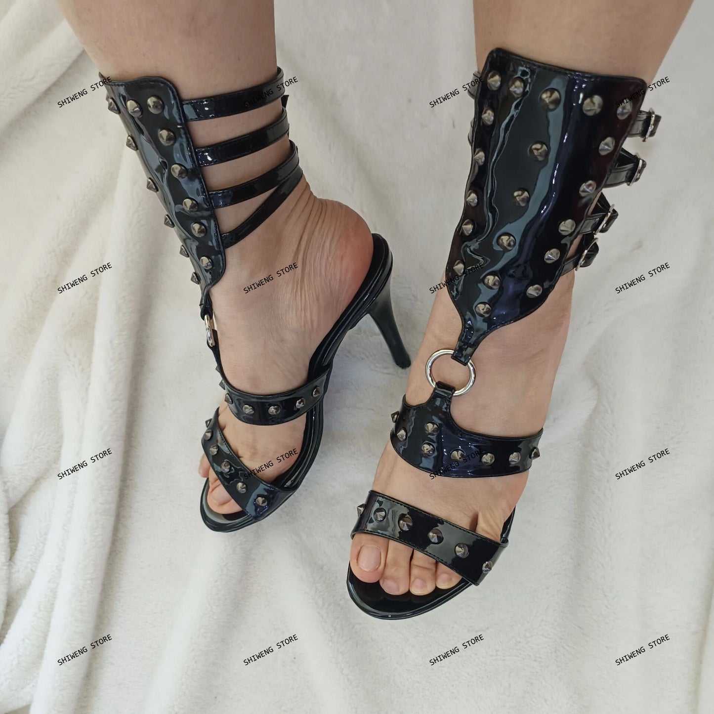 Black Leather Pointy Toe Buckle Pumps