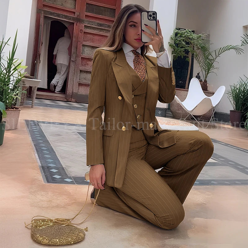 Slim Fit Double Breasted Green Striped Suit Set For Women