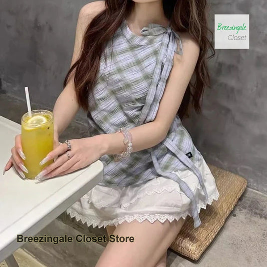 Korean Plaid Lace Plaid Hanging Neck Fake Two-Piece Shirt Women's Summer New Stacked Sleeveless Shirt Design Sense Small Top