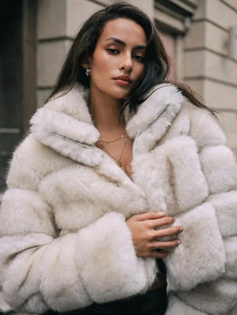 Women Faux Fox Fur Coats Short Jackets Zipper Coat Turn Down Collar Punk Loose Y2k Thick Outwear Jacket Casual 2025 Winter