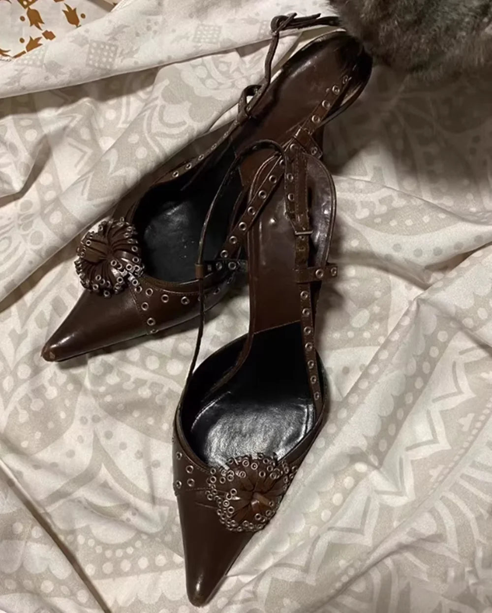 Elegant Gold Metallic Pointed Heels
