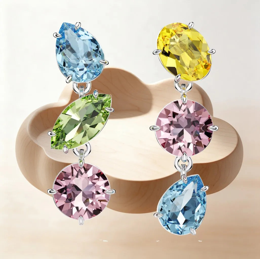 Shimmering Crystal Jewelry Set With Necklace And Earrings For Women