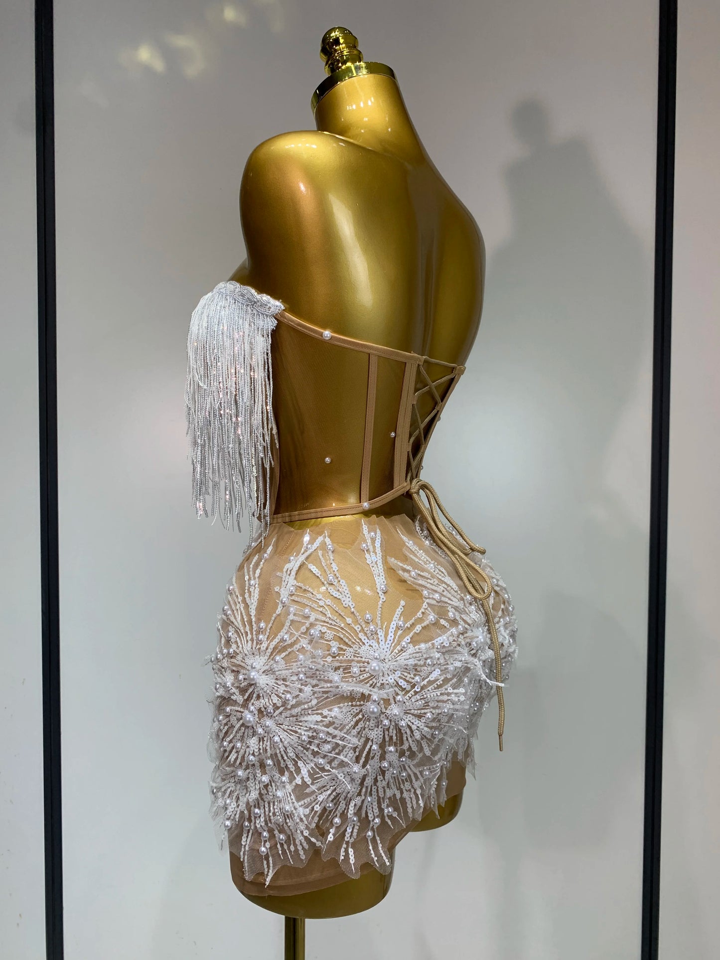 Women Sexy Mesh See Through Pearl Lace Party Mini Dress Celebrate Birthday Photo Shoot Wear Performance Stage Costume