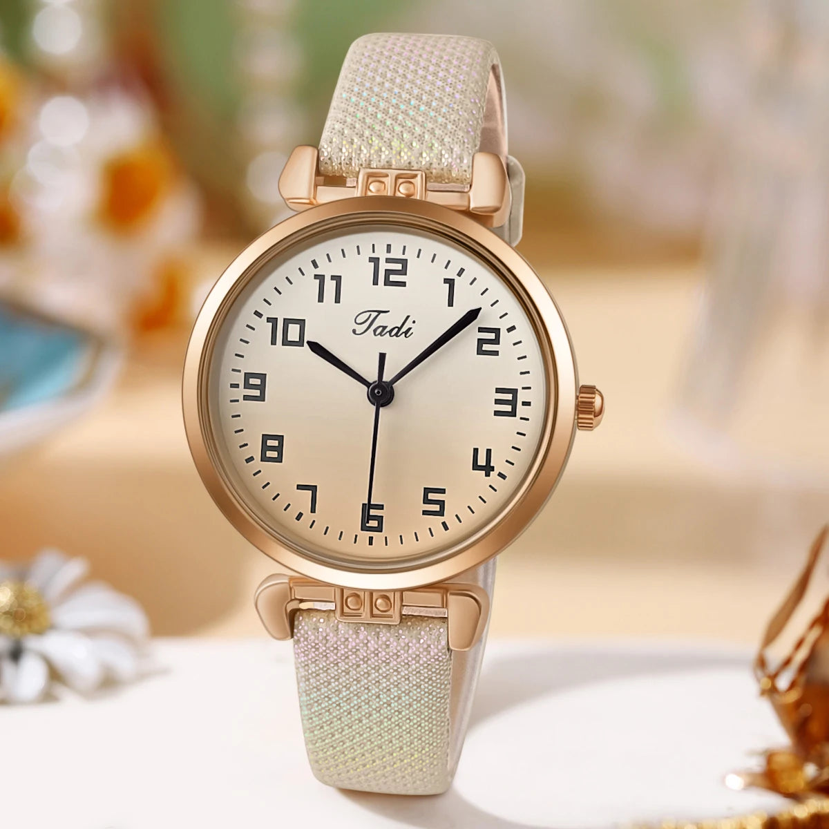 Women's Leather Strap Quartz Watch