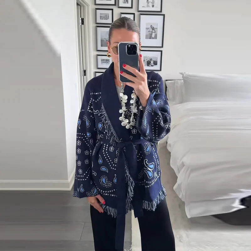 Ethnic Tassel Women 's Sweater Knitted V-neck Bandage Thicken Full Sleeve Jumper For Woman Winter Woman Coats Jacket Knitwear