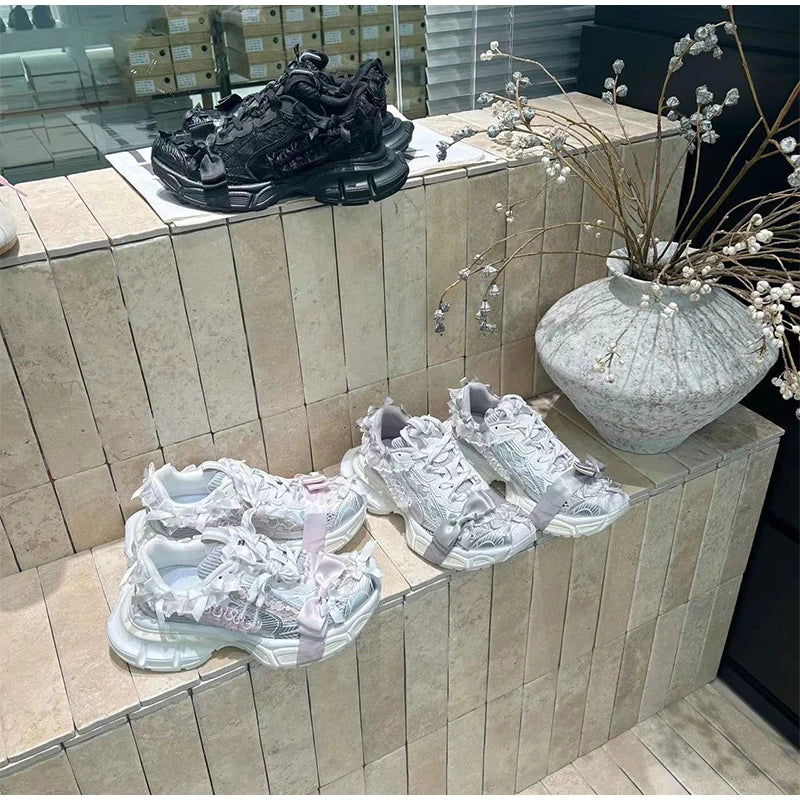 Luxury Brand Thick-soled Sports Shoes Women Bow Tie Casual Run Shoe Versatile Mesh Breathe Comfort Outdoor Large Size Women Shoe