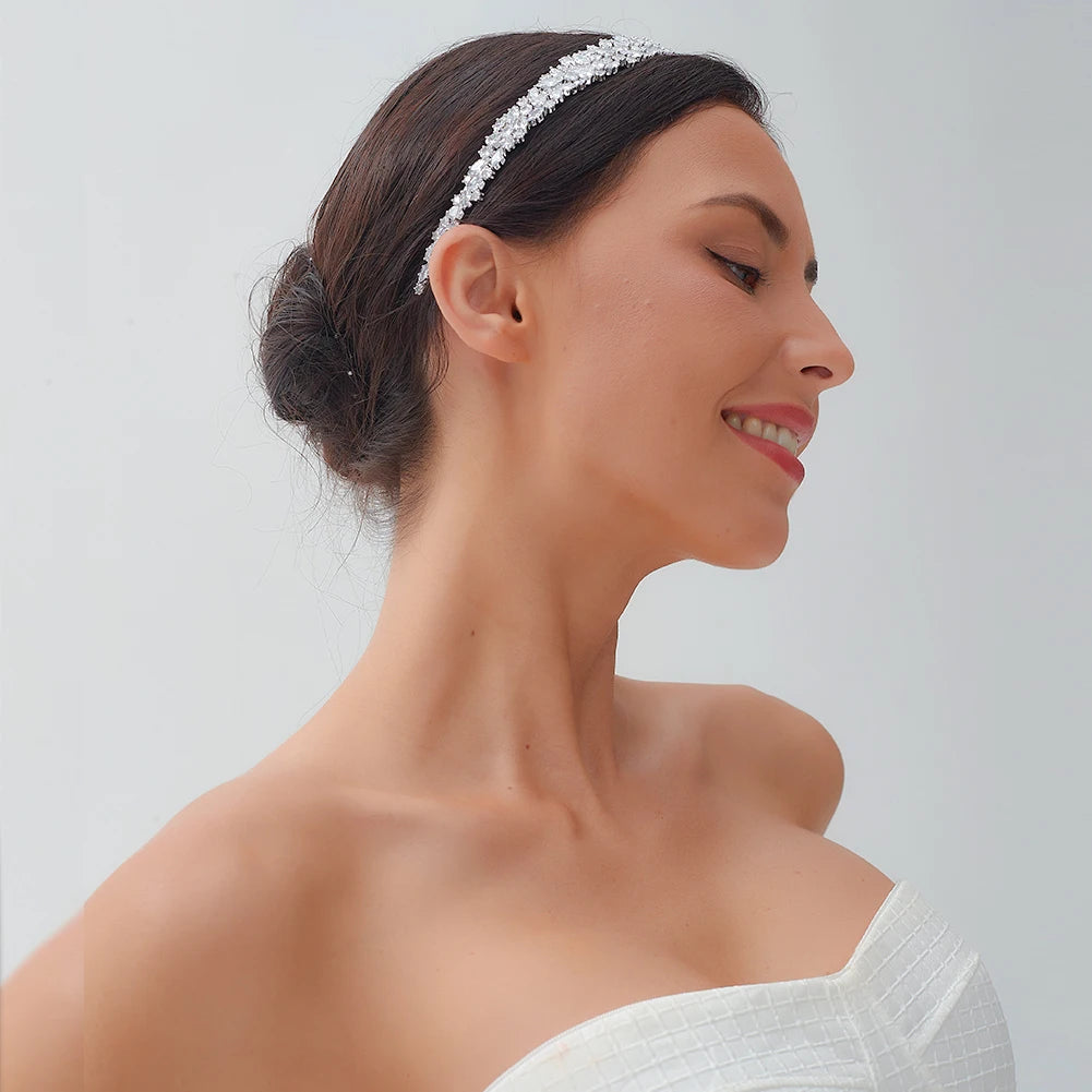 Elegant Silver Cubic Zirconia Bridal Crown For Women