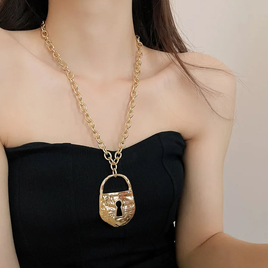 Textured Lock Pendant Necklace