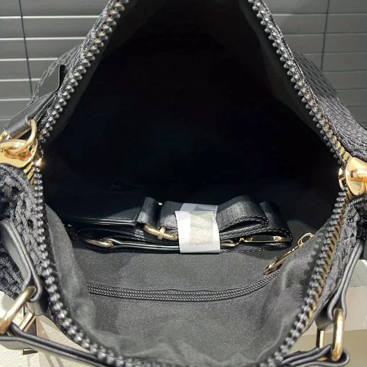 Multifunctional Mesh Lightweight Shoulder Bag for Women