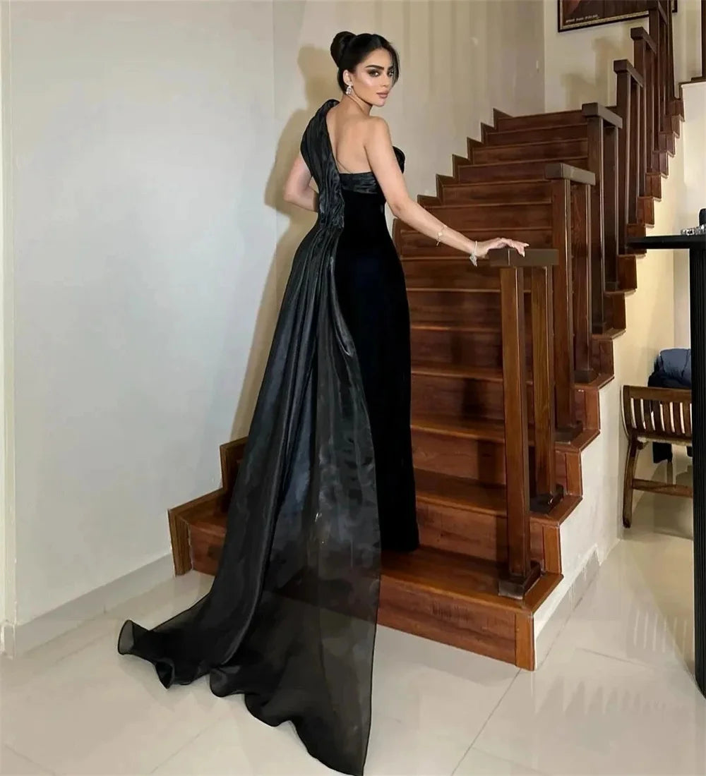 Mila Black One Shoulder Sheath Evening Dresses Train Floor-Length Party Dresses Customized Elegant Zip 2025  جديد في الفساتين