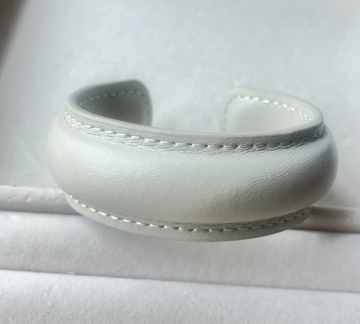 Elegant Minimalist Leather Wide Cuff Bracelet for Women