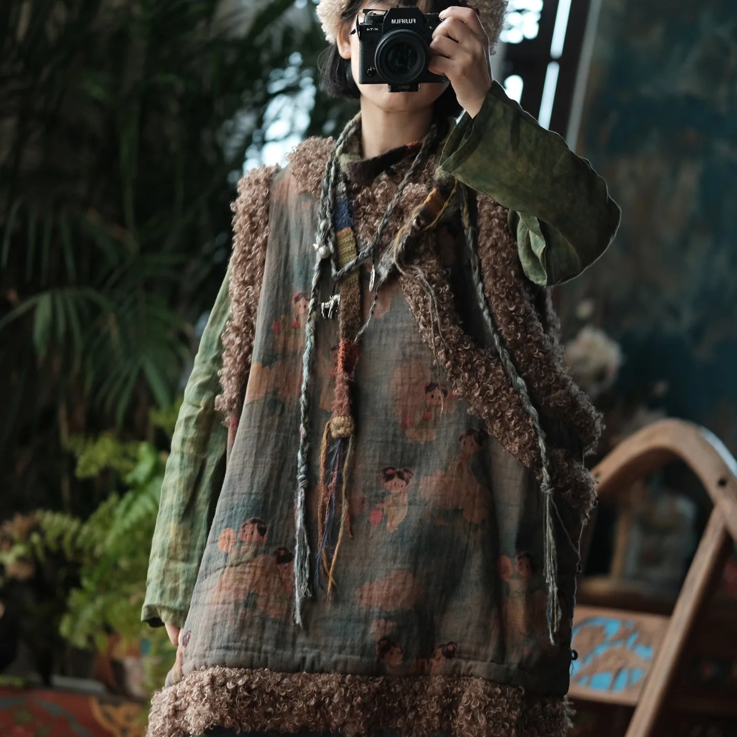 Winter Vintage Cartoon Print Knit Vest Coat for Women