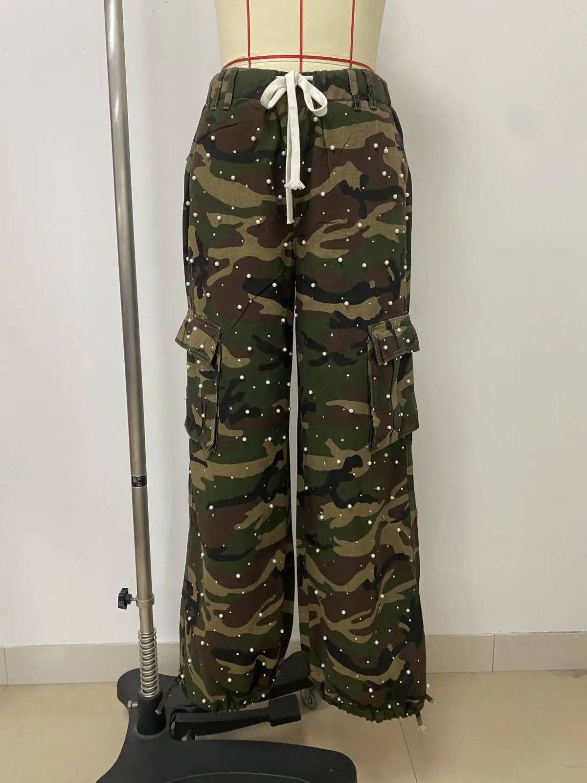 Loose Fit Camouflage Cargo Pants