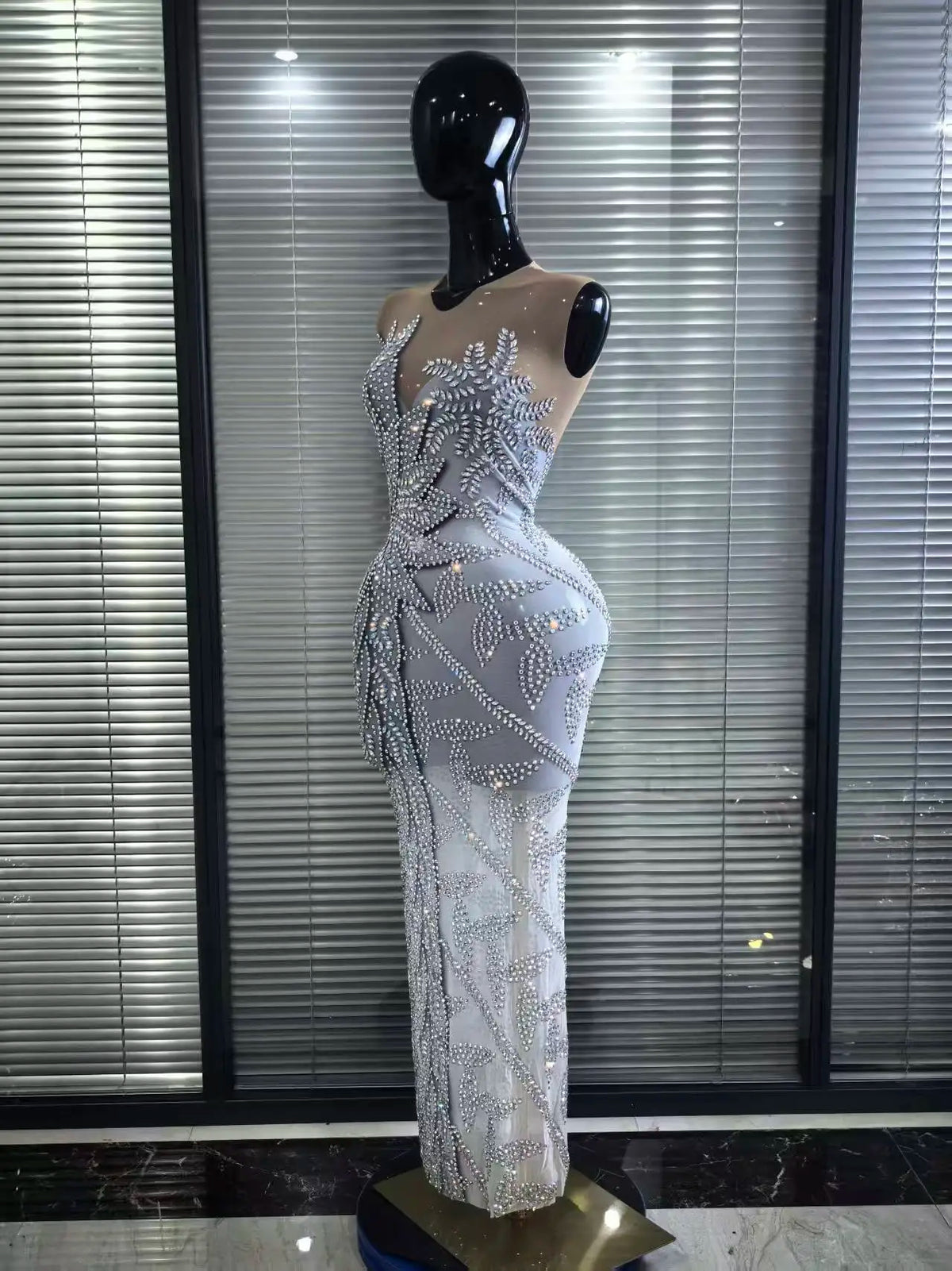 Sexy Mesh See Through Evening Prom Birthday Photo Shoot Singer Stage Outfit Luxury Rhinestone Sleeveless Silver Long Dress