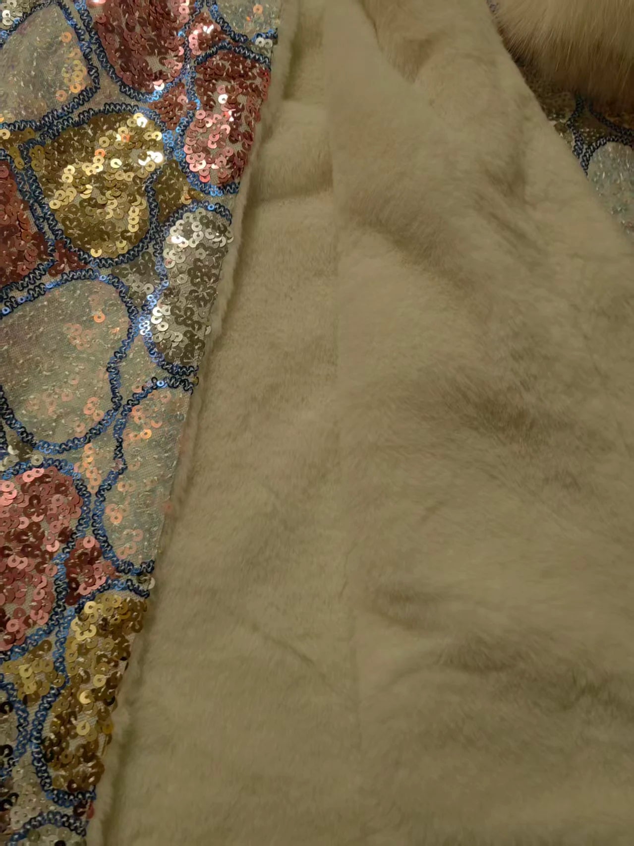 Faux Fur Coat for Women,Adjustable Waist Long Jacket,V-Neck Outwear,Sequins,Spliced,Luxury,Autumn and Winter