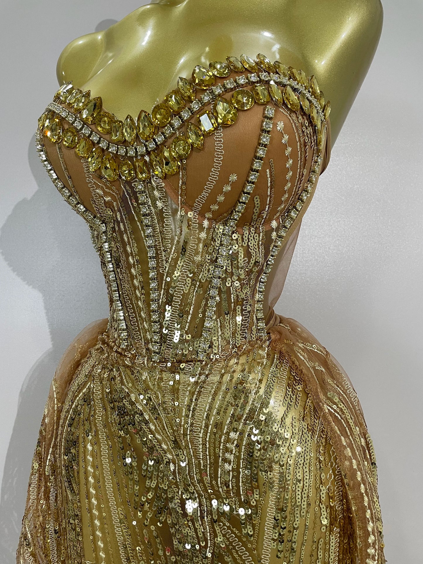 Elegant Sparkly Diamond Sequins Sexy Strapless See-Through Long Dress Women Evening Birthday Party Dress Nightclub Stage Costume