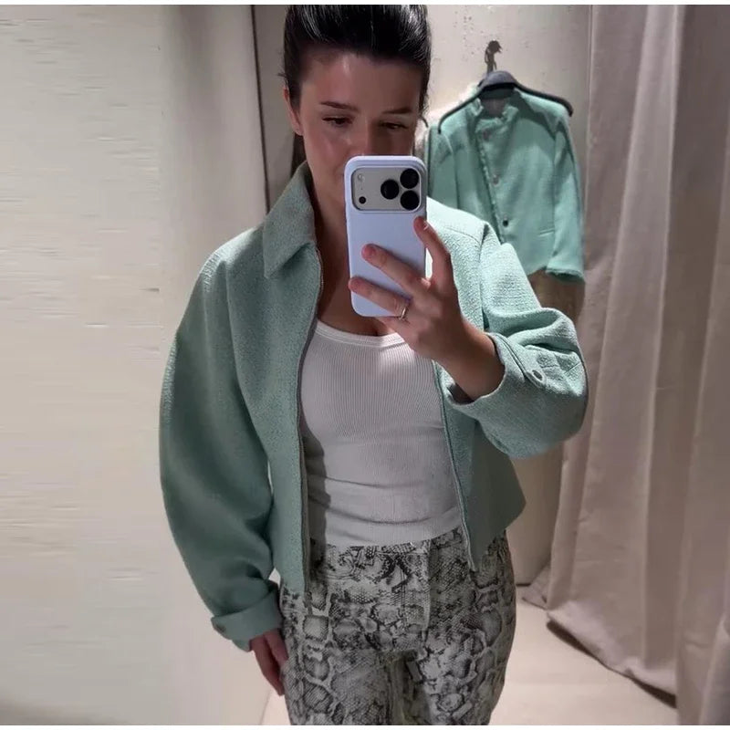 Chic Slim Fit Lapel Zipper Casual Short Coat for Women