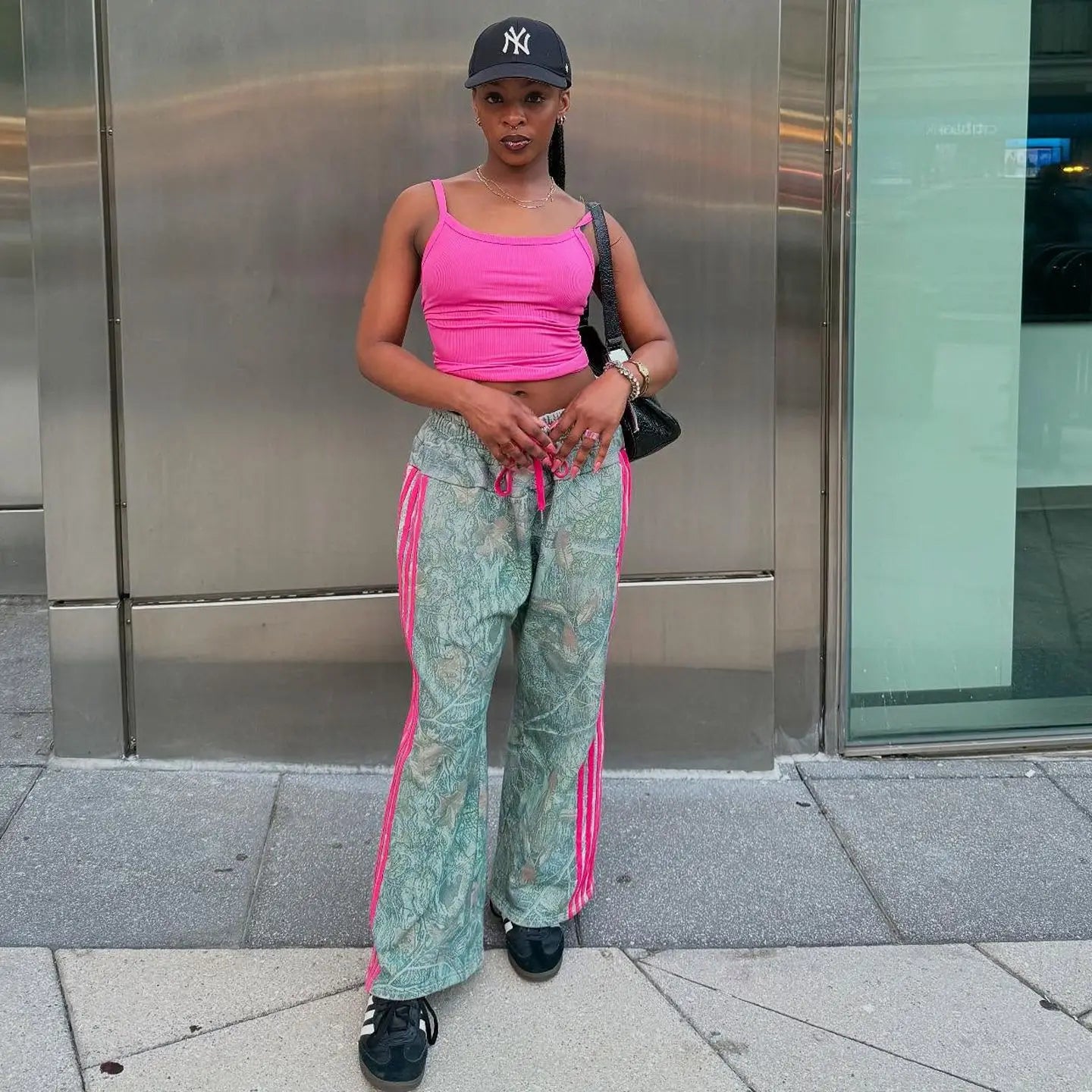 HLJ Fashion Camouflage Print Straight Leg Pants Women Stripe Drawstring Patchwork Pants Casual Female Streetwear Bottoms 2025