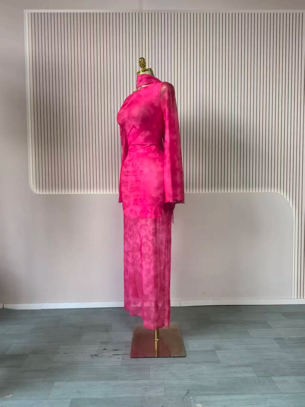 CM.YAYA Women Tie Dye Lace Up Back with Scarf Bodycon Midi Long Sleeve Pleated Maxi Dress Party Education Vacation Long Dresses