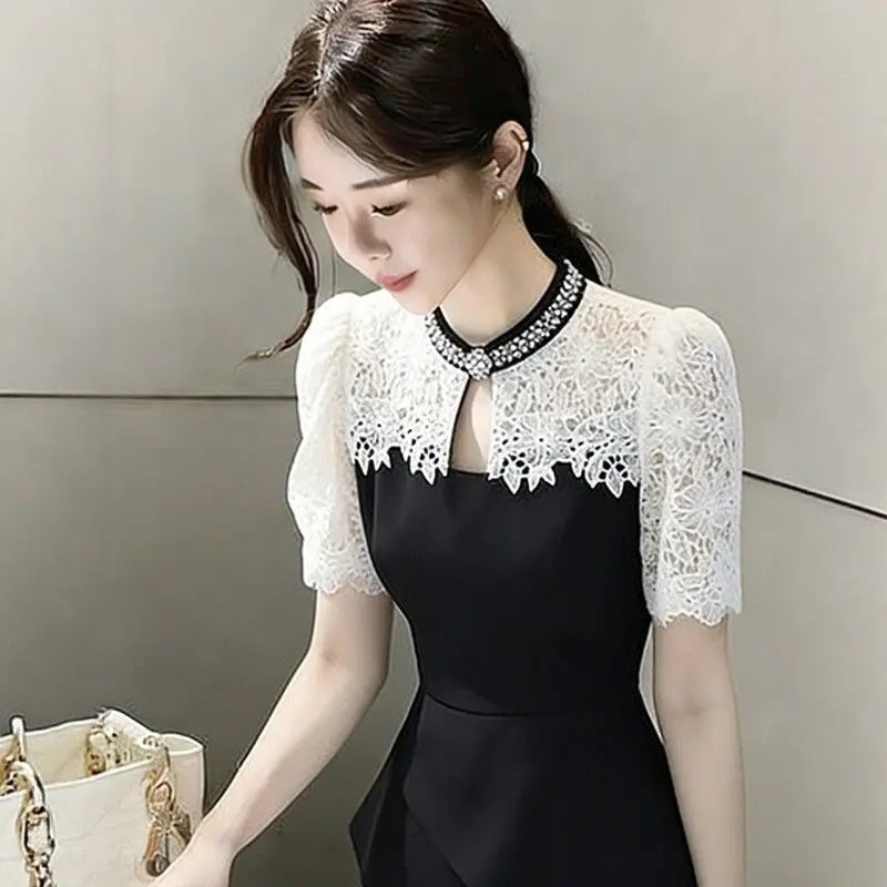 Chic Black Lace Spliced Short Sleeve Summer Shirt For Women