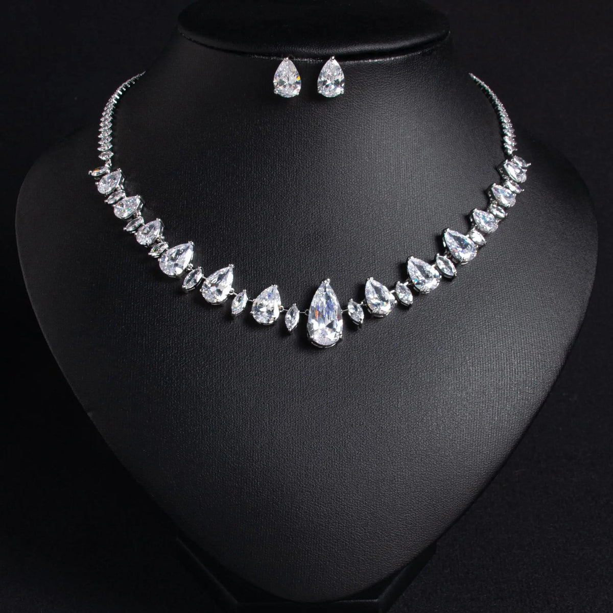 Classic Zircon Bridal Necklace and Earrings Set for Women