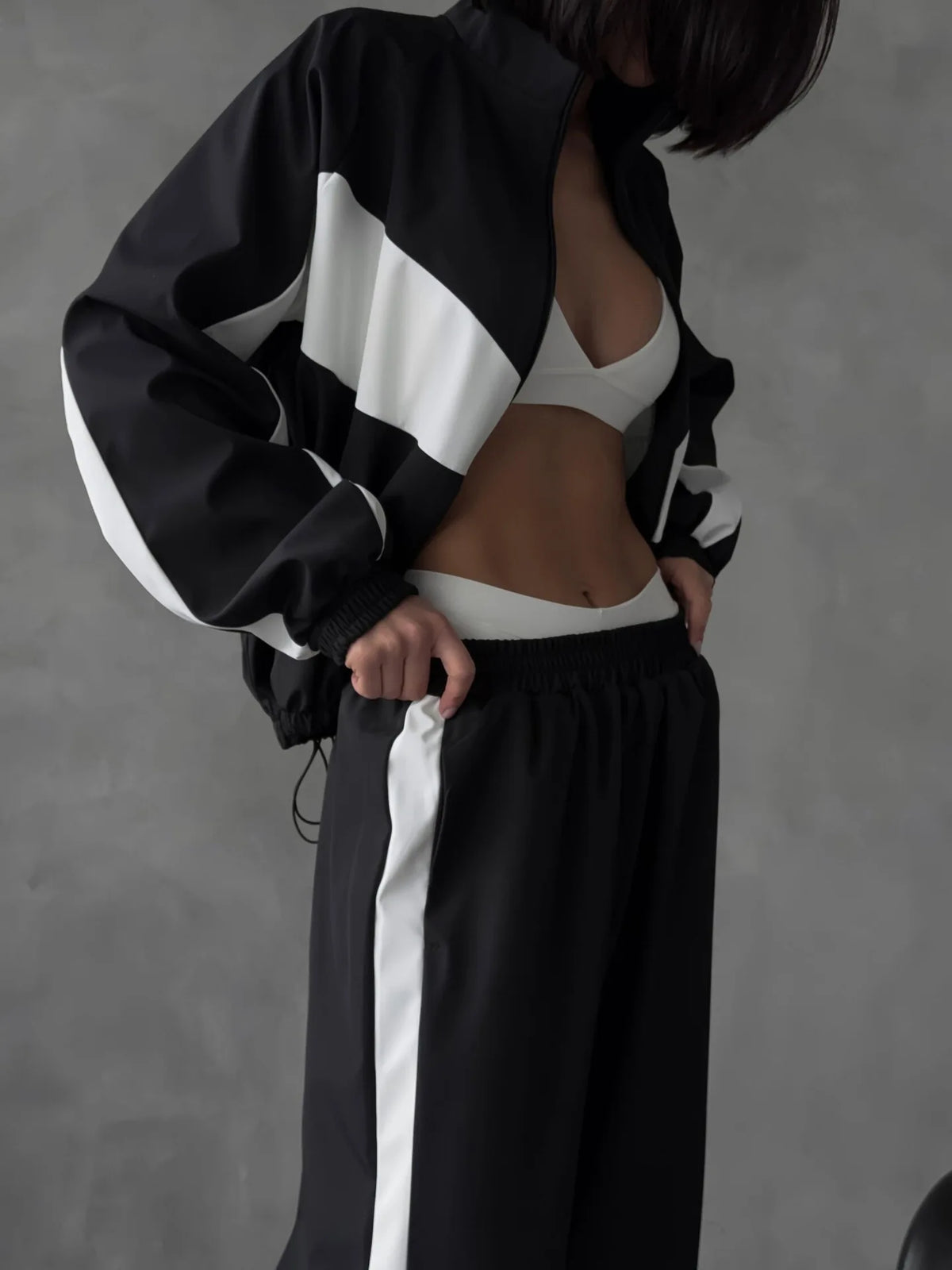 Casual Contrast Color Zipper Tracksuit Set for Women