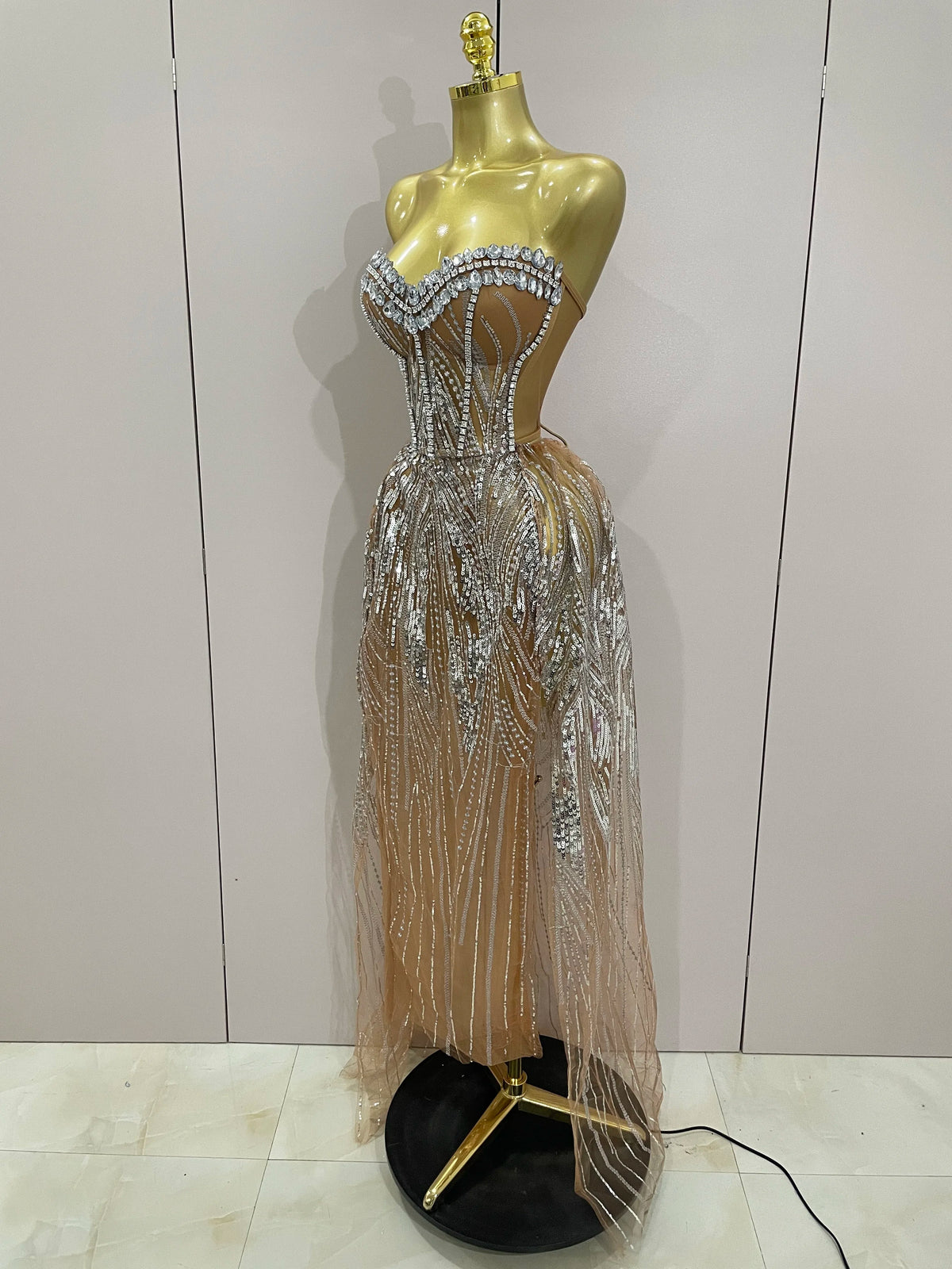 Elegant Sparkly Diamond Sequins Sexy Strapless See-Through Long Dress Women Evening Birthday Party Dress Nightclub Stage Costume