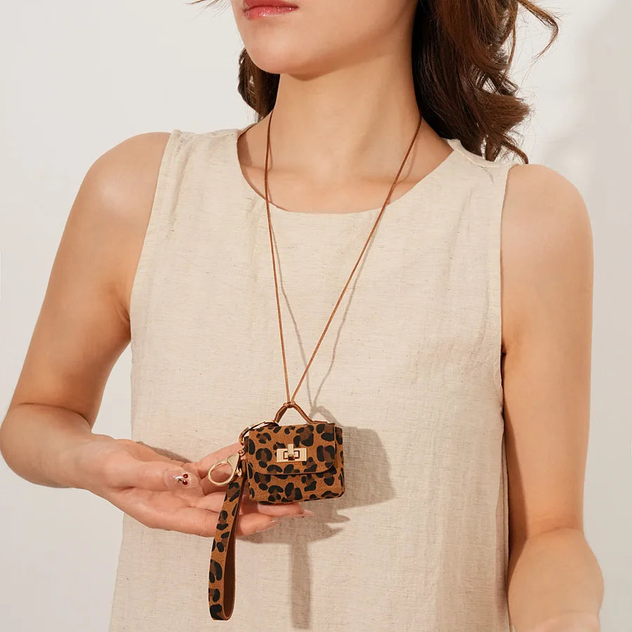 Vintage Leopard Print Pendant Necklace