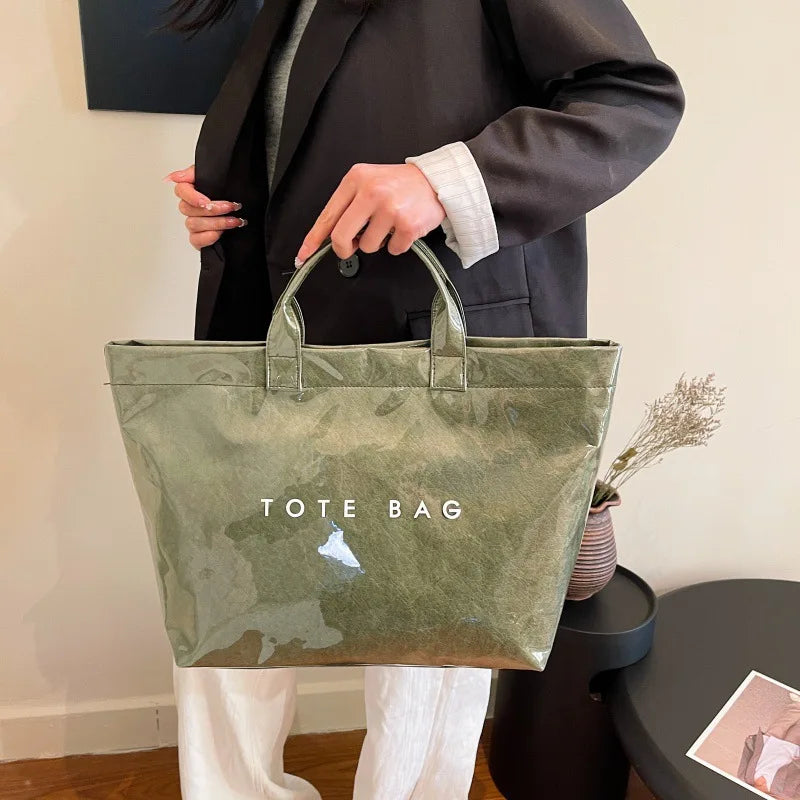 Kraft paper jelly waterproof bag, women's new retro commuting large capacity DuPont paper tote bag