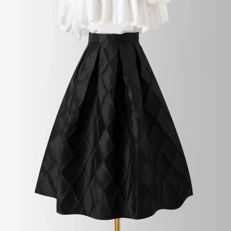 French style fashion black diamond embroidered dress women's autumn and winter new simple fluffy skirt high waist slim dress.