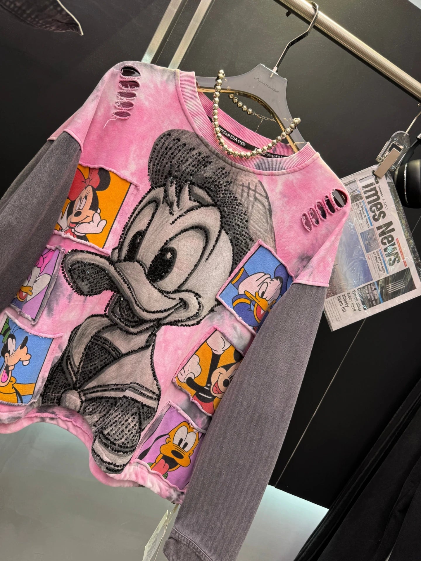 Autumn New Heavy Stitching Denim Trendy Brand Cartoon Duck Gradient Color Round Neck Fashion Pullover Sweatshirt for Women