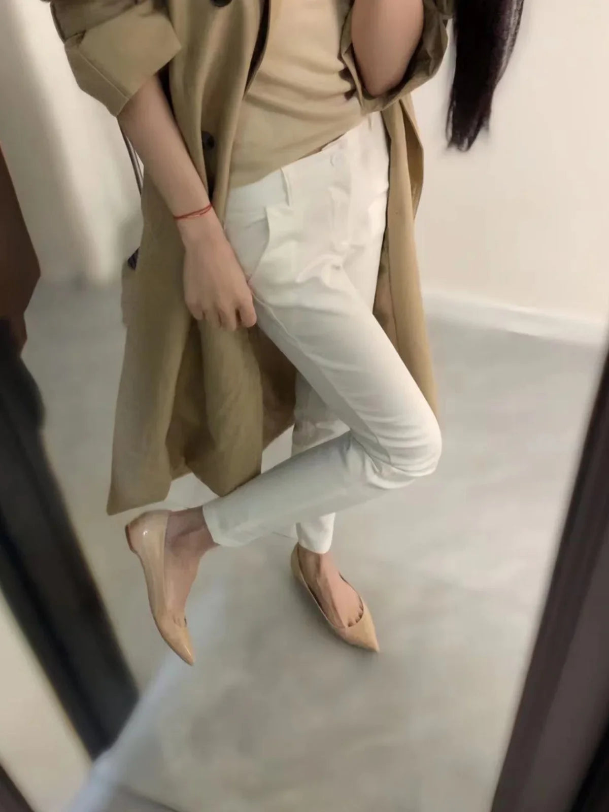 Lightweight Nude Pointed Toe Slip On Flats for Women