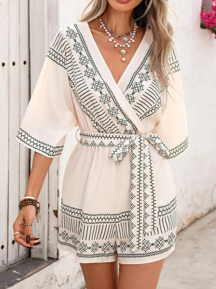 Ladies Belted Five-Quarter Sleeve Geometric Print Dress Shorts Perfect for Beach Sunbathing and Summer Vacations