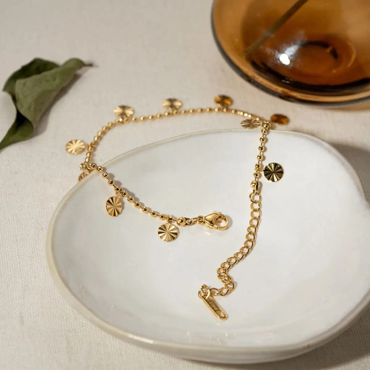 A353 18K Gold Plated Stainless Steel Foot Jewelry For Women Bead Chain Petal Disc Pendant Anklet