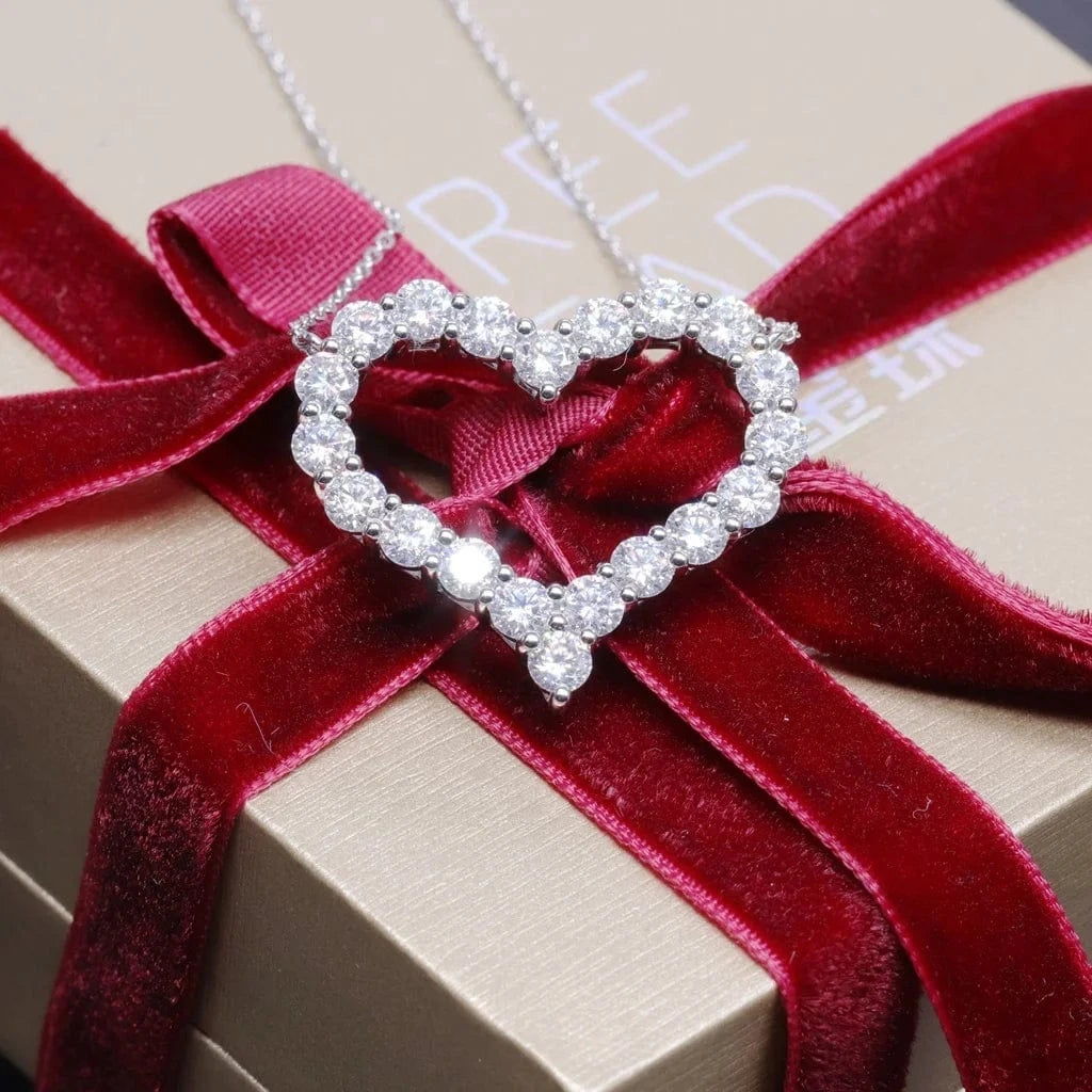 Advanced Customized Fine Jewelry 14k/18k White Gold pendant 3.5mm Moissanite Heart Engagement necklace for lady