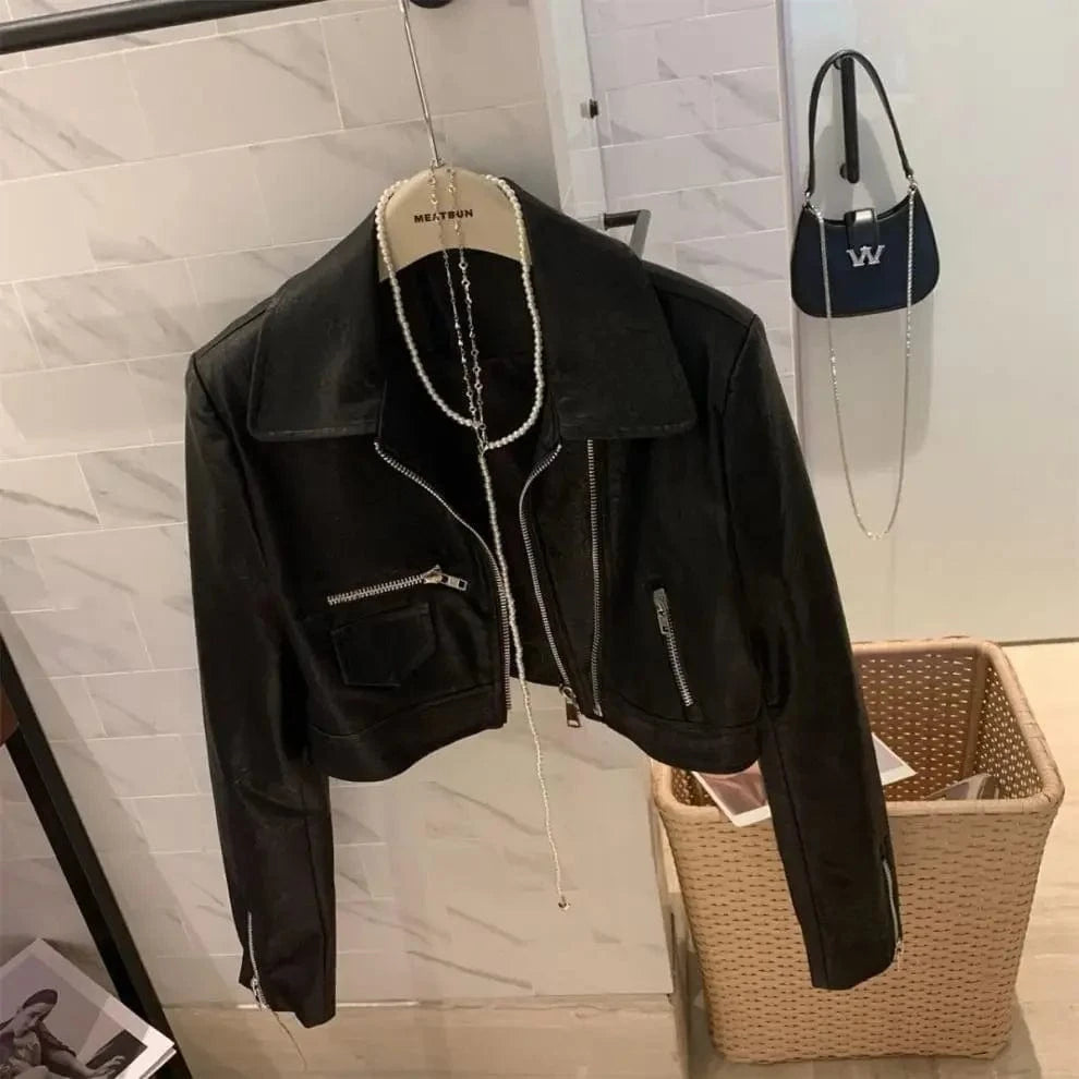 American motorcycle suit leather coat women's autumn new loose Joker double zipper high-grade washed leather short jacket