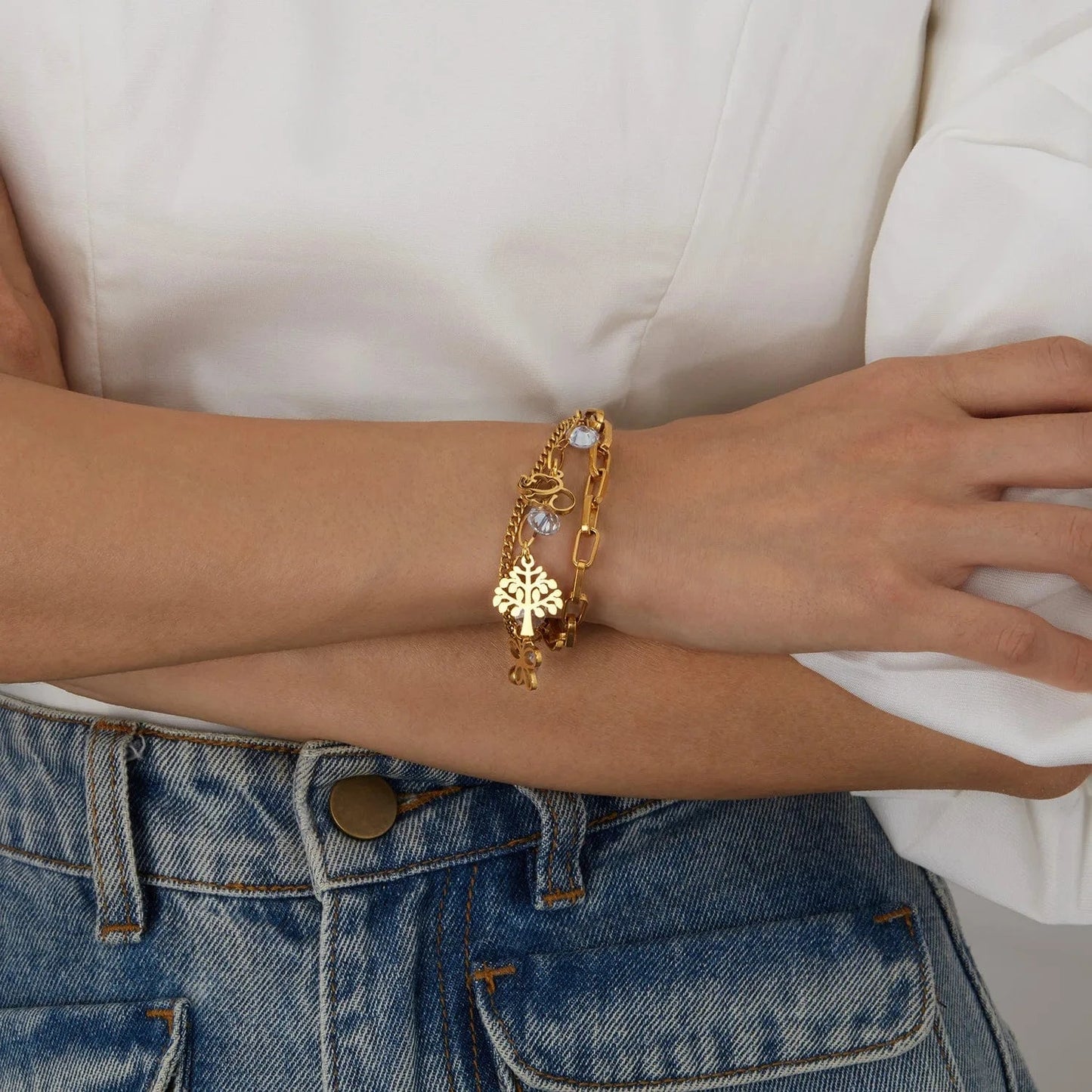 as pic / J1 Wholesale Personalized Gold Plated Stainless Steel Bracelets for Women Charm Bracelets for Wedding Party & Gifts