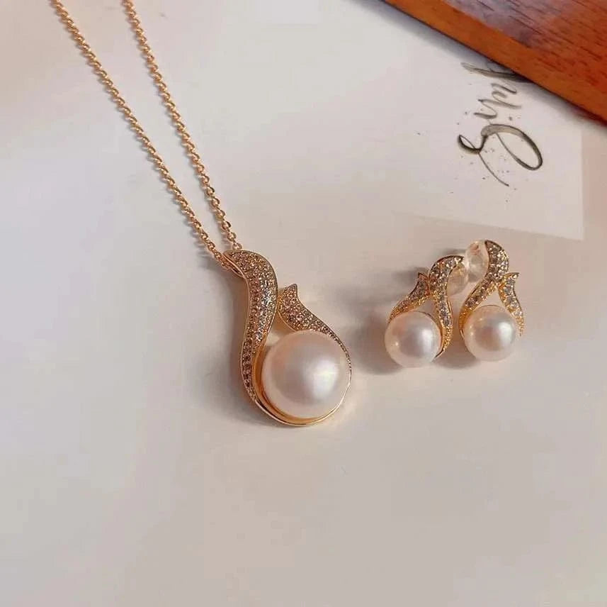 As picture Classic Explosion 18K Gold Plated Swan Dance Set Freshwater Pearl Necklace Earring Set Pearl Jewelry Set