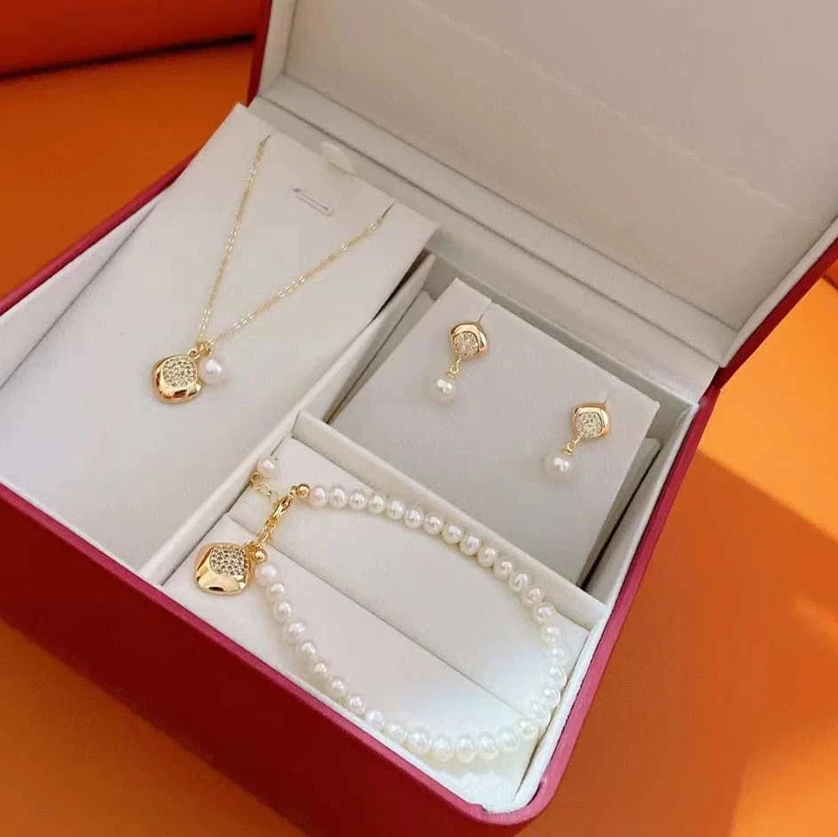 As picture Explosive set gift box launched 18k gold plated pearl stud earrings + pendant + freshwater pearl bracelet pearl jewelry set
