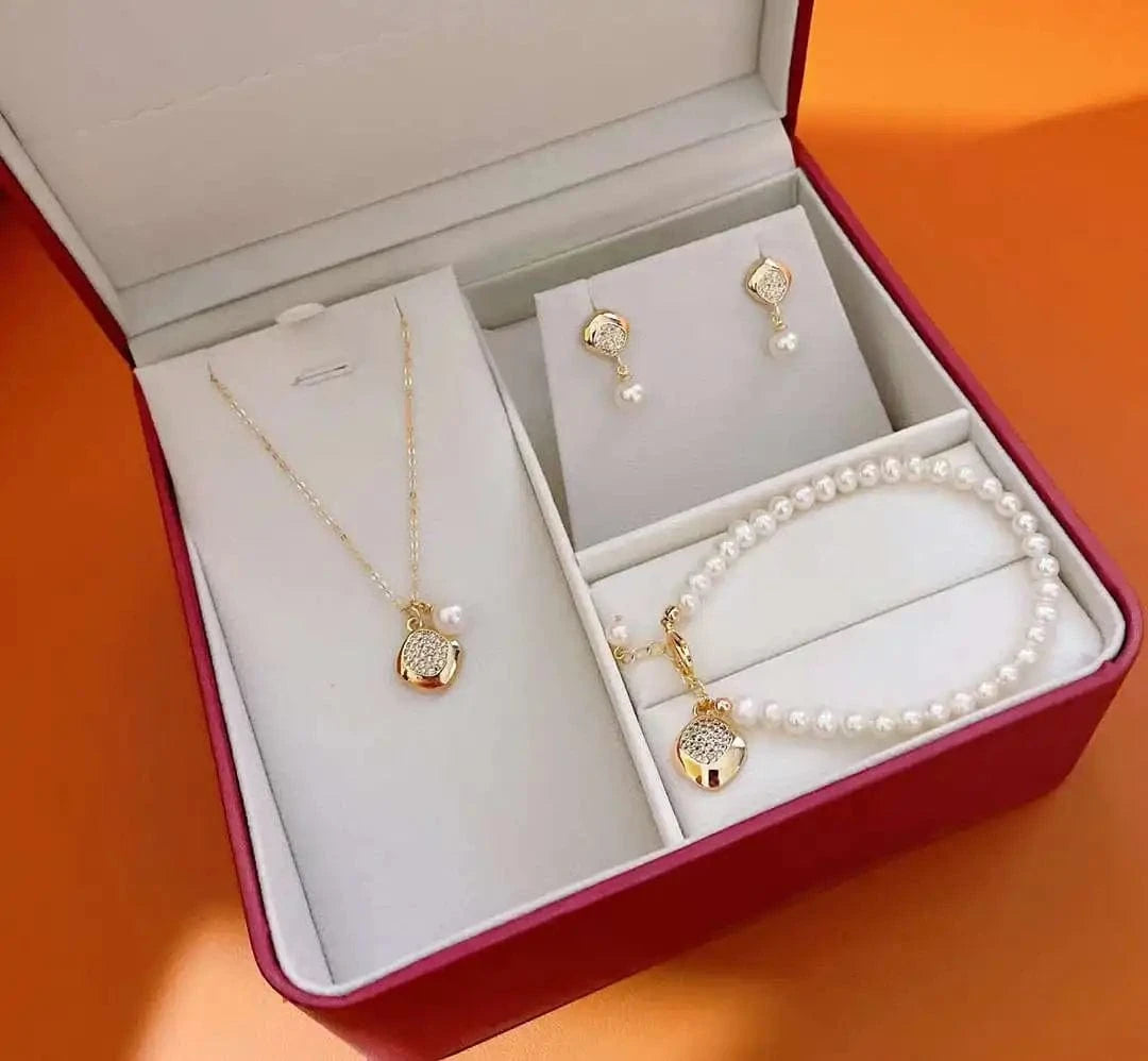 As picture Explosive set gift box launched 18k gold plated pearl stud earrings + pendant + freshwater pearl bracelet pearl jewelry set