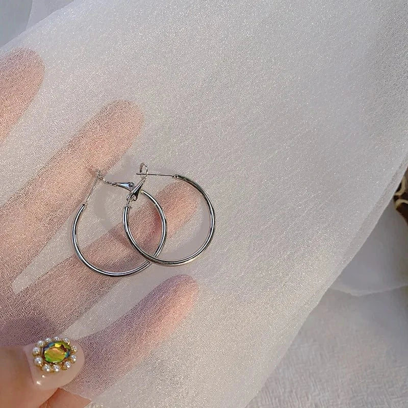 AS SHOWN / As shown / Silver 3cm 30-70mm Exaggerated Big Smooth Circle Hoop Earrings for Women Aros Simple Round Loop Ear Wedding Jewelry Brincos Cool Gift