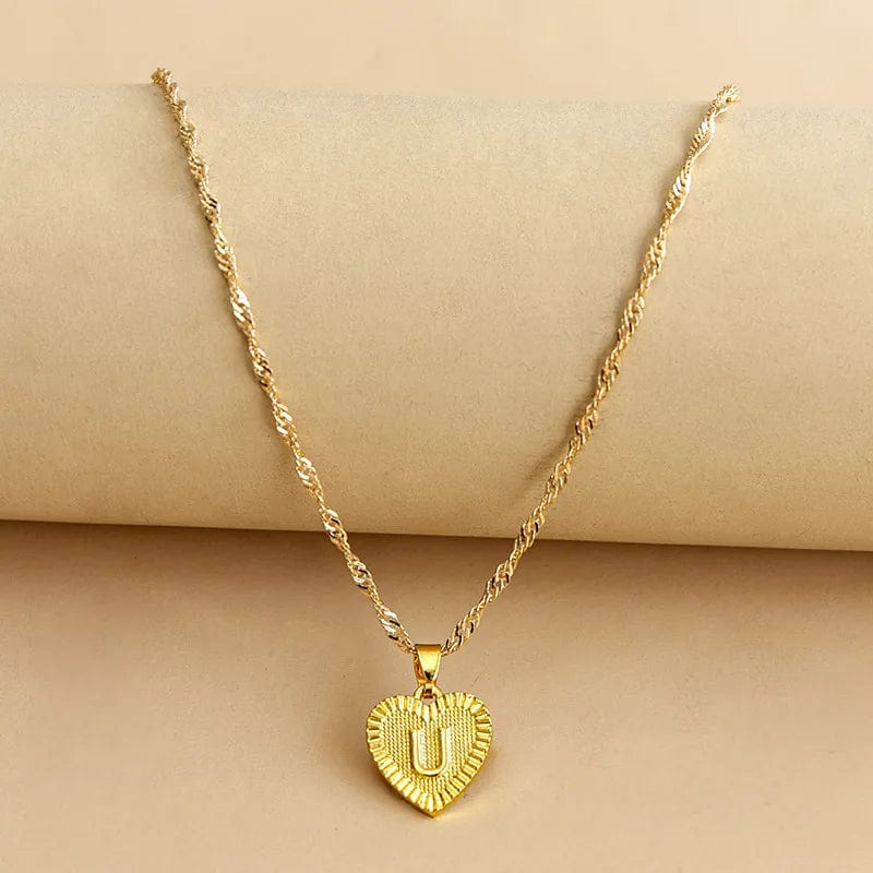Best Selling 18k Gold Plated Initial Letter Pendant Women 26 Letters Love Tiny Heart Shaped Stainless Steel Jewelry