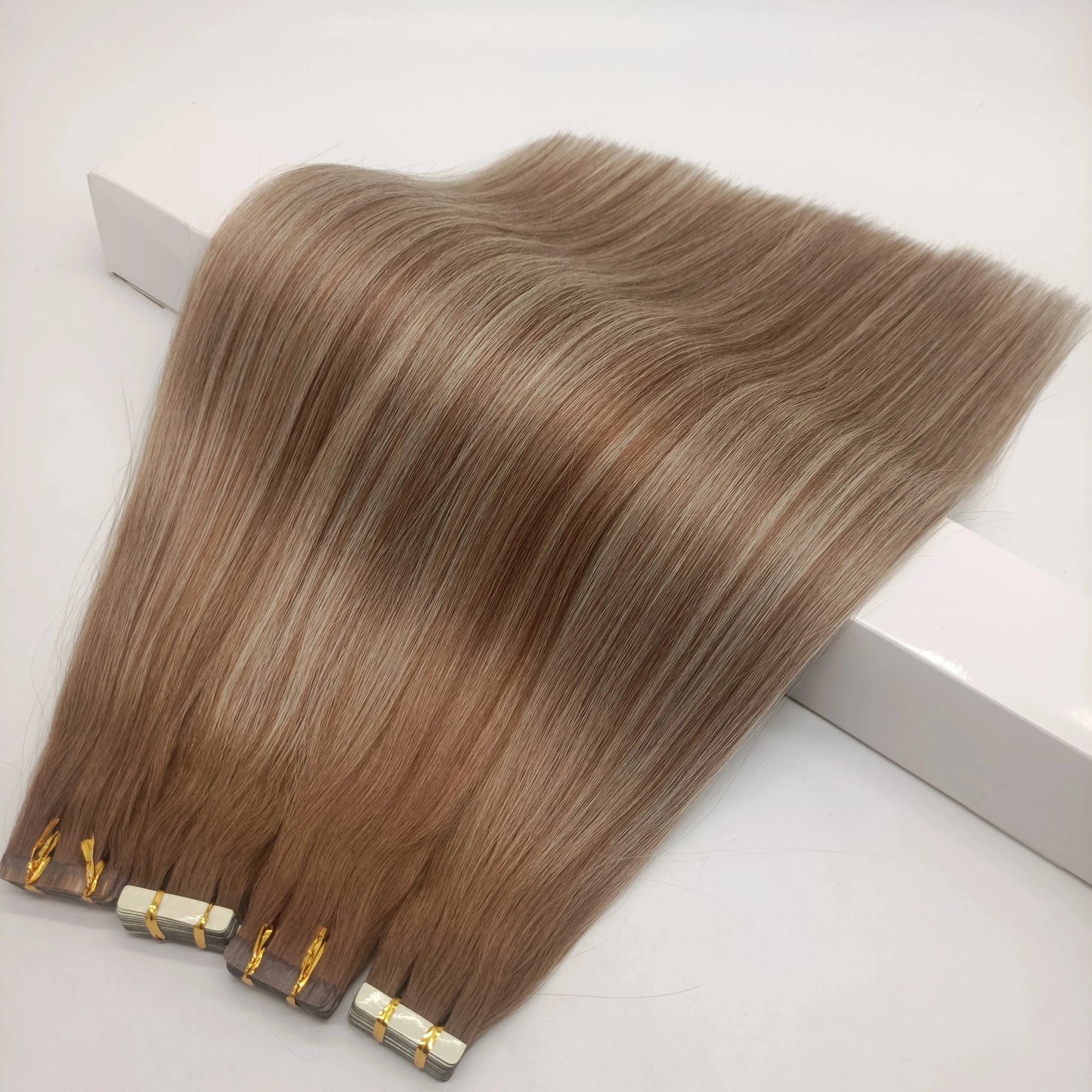 Best wholesales ombre color invisible hair tape extensions easy reuse 4~5 times tape hair extensions