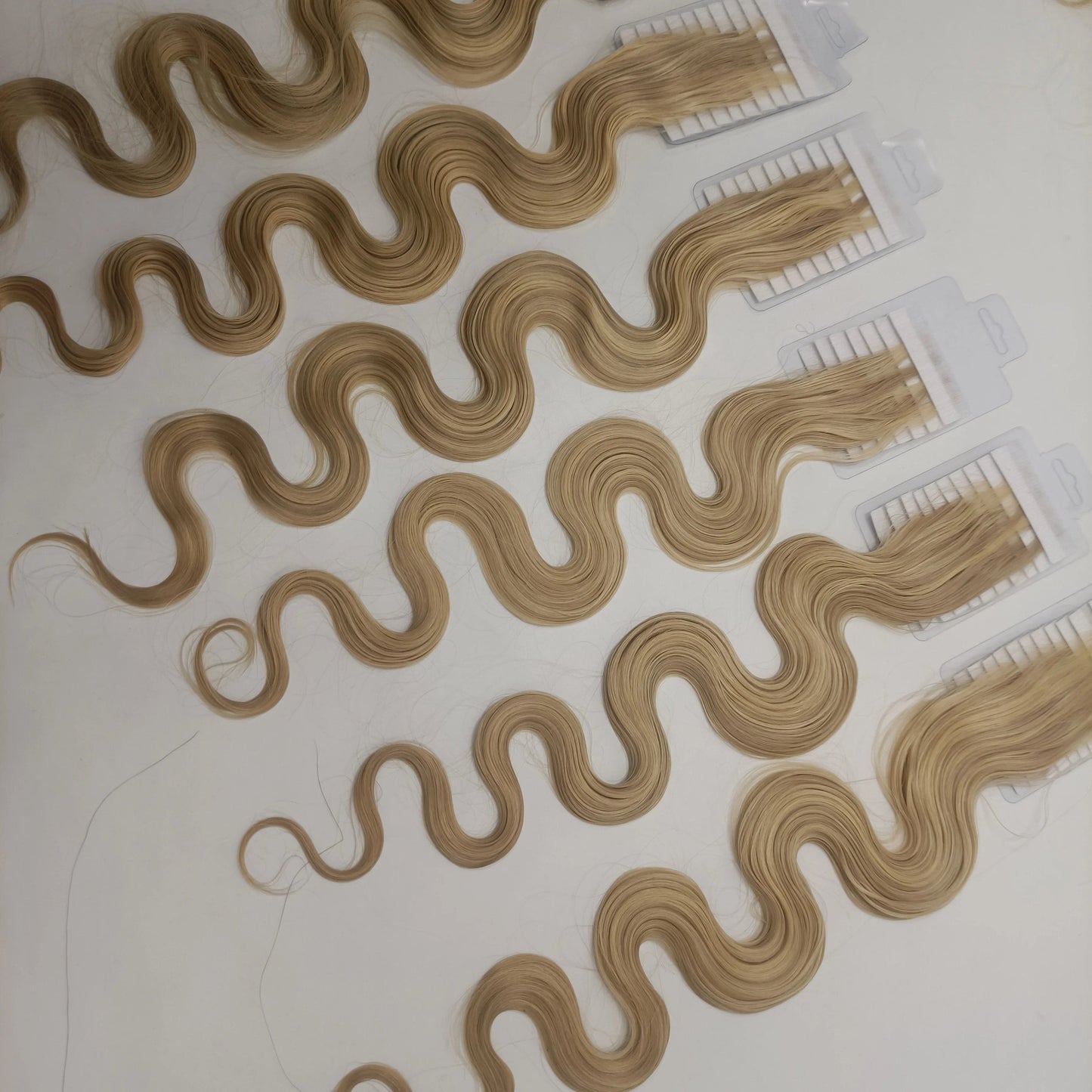 Black Newest Body wave hair extension v light mini tape in hair 100% human chinese hair extension tools use