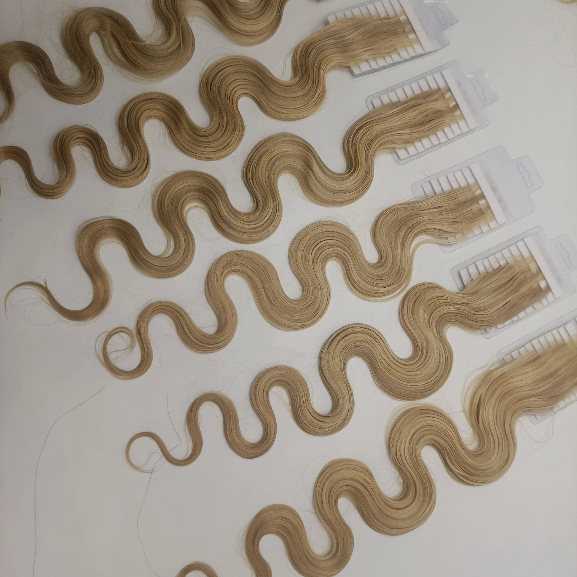 Black Newest Body wave hair extension v light mini tape in hair 100% human chinese hair extension tools use