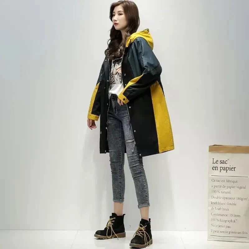 Black Split / S Long Lning Embroidered Windbreaker Women's 2025 Spring And Autumn New Chic Loose Waist-Collecting Hong Kong Fashion Coat Lady