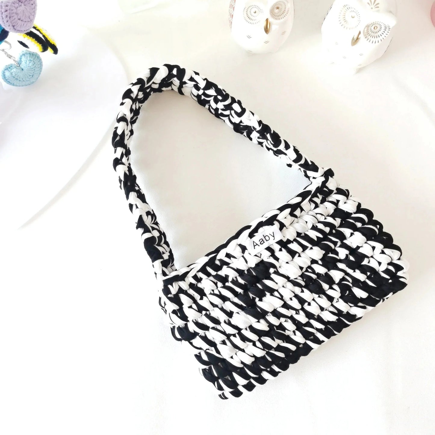Black without logo 2024 Factory Direct Sales Fashion Crochet Armpit Bag For Women Small Crescent Shoulder Bag Underarm Purse Phone Bag With Bow
