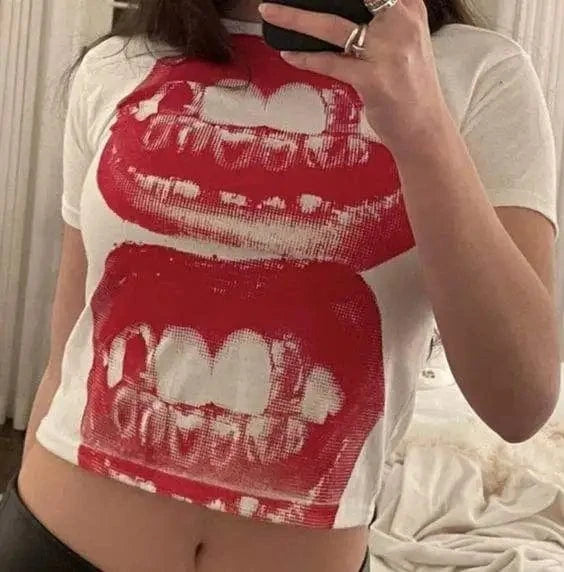 Bomblook C117TP 2024 Spring Lip Print T Shirt Y2K Crop Top Women Streetwear Ladies Casual Tees Customized OEM ODM Top