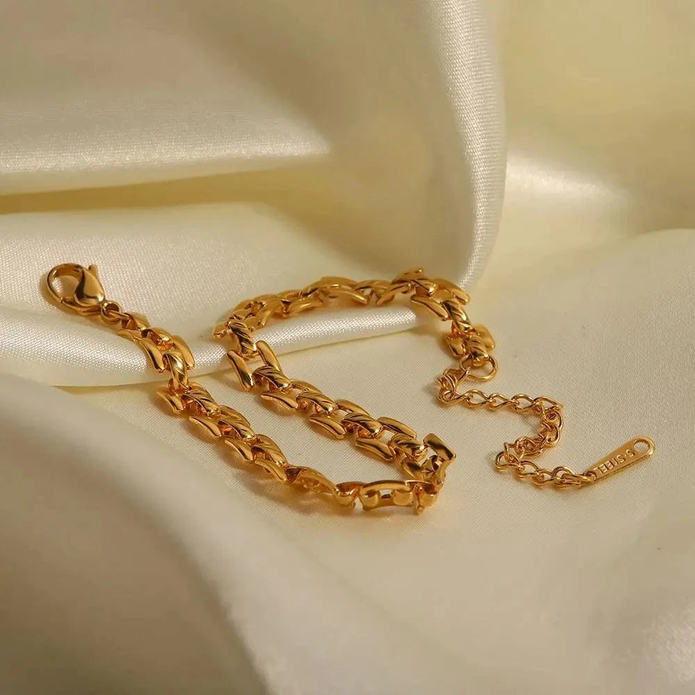 BR1014 / Picture / BR1014 BR1014 INS 18k Gold Plated Stainless Steel Jewelry Party Gift Geometric Wide Belt Bracelet for Girls