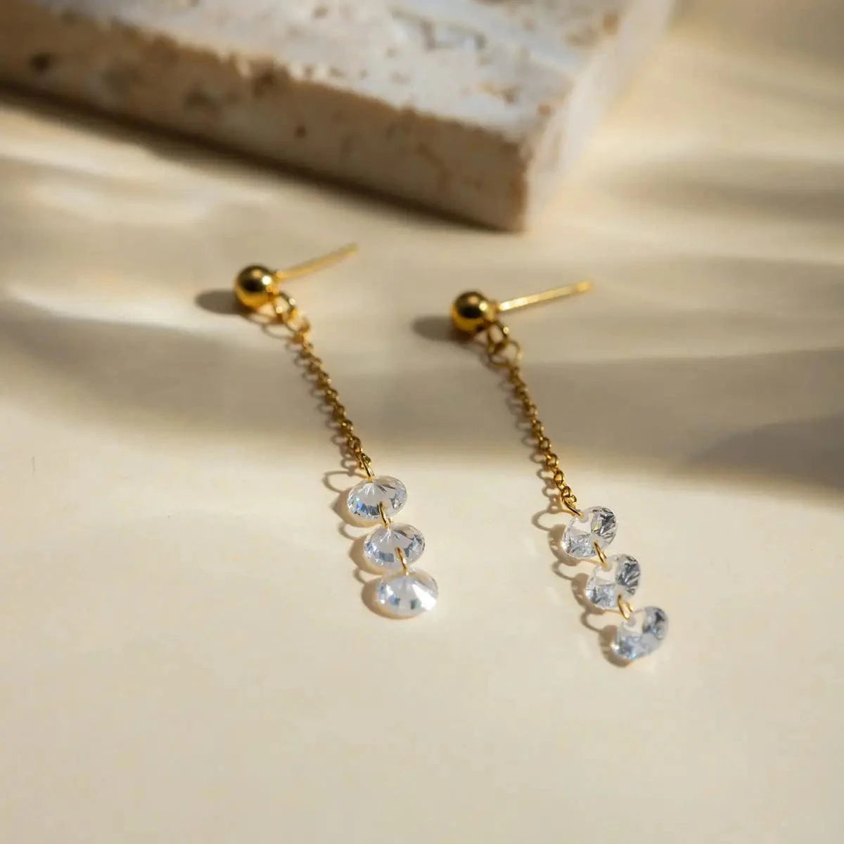 BR977 Blingbling Zircon 18K Gold Plated Oval Zircon Dainty Charm Chain Stainless Steel Bracelet Ladies Jewelry Gift